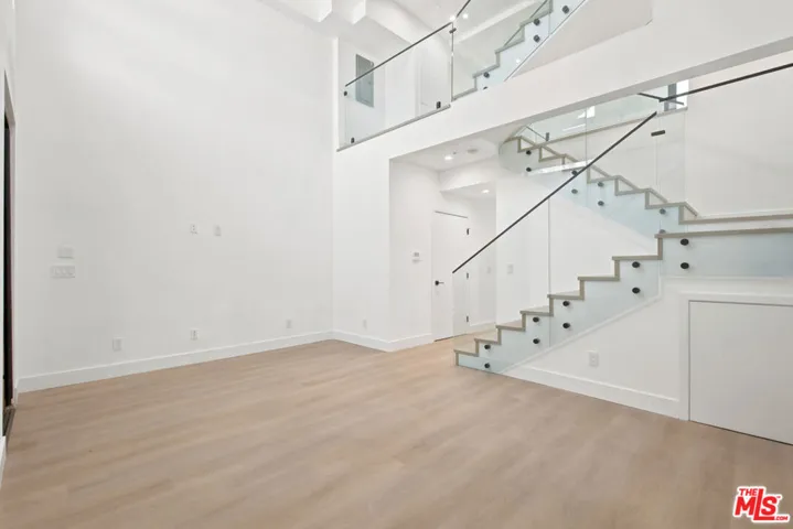 1159 N Formosa Avenue 4, West Hollywood, California 90046