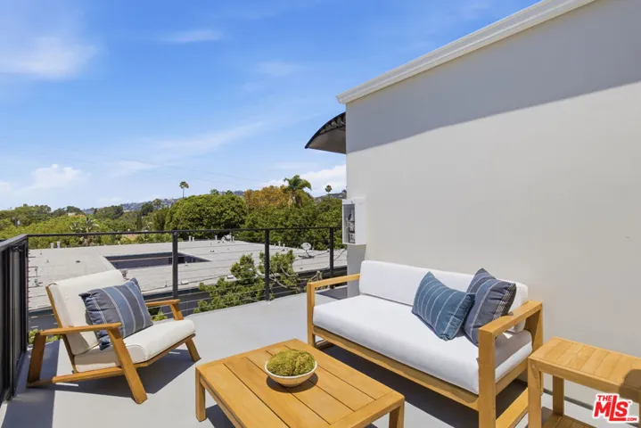 1159 N Formosa Avenue 4, West Hollywood, California 90046