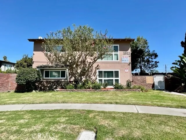 1811 W Sallie E, Anaheim, California 92804