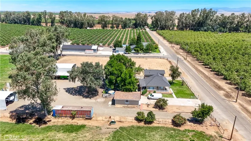 3555 Fresno, Le Grand, California 95333