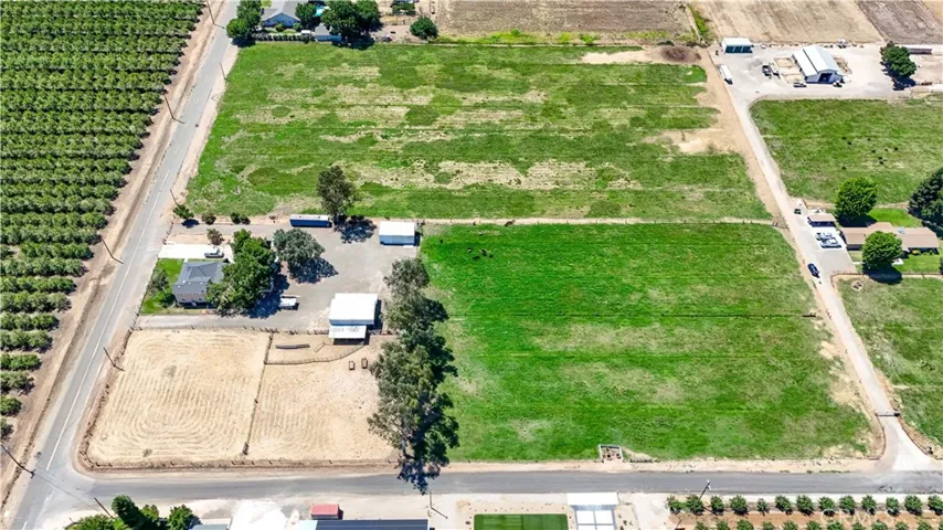 3555 Fresno, Le Grand, California 95333