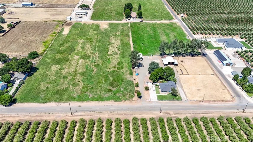 3555 Fresno, Le Grand, California 95333