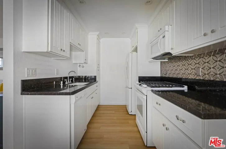 20549 S Vermont Avenue 5, Torrance, California 90502