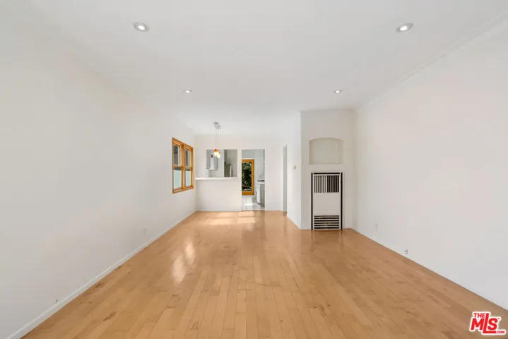 2631 Thurman Avenue, Los Angeles, California 90016
