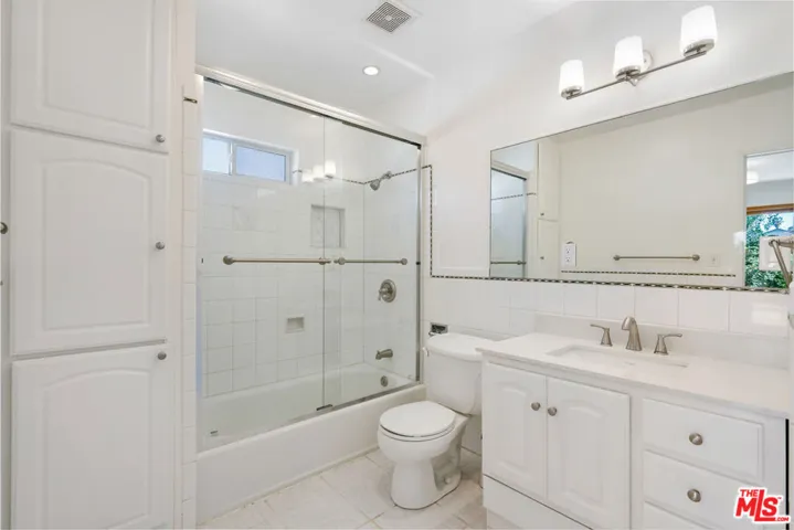 2631 Thurman Avenue, Los Angeles, California 90016