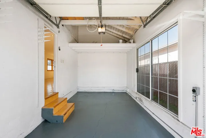 2631 Thurman Avenue, Los Angeles, California 90016