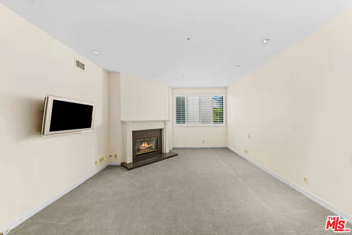 450 N Maple Drive 401, Beverly Hills, California 90210