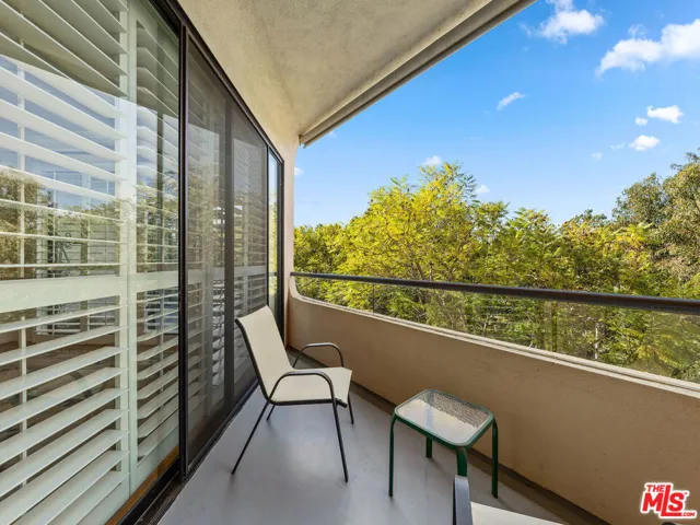 450 N Maple Drive 401, Beverly Hills, California 90210