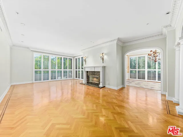 450 N Maple Drive 401, Beverly Hills, California 90210