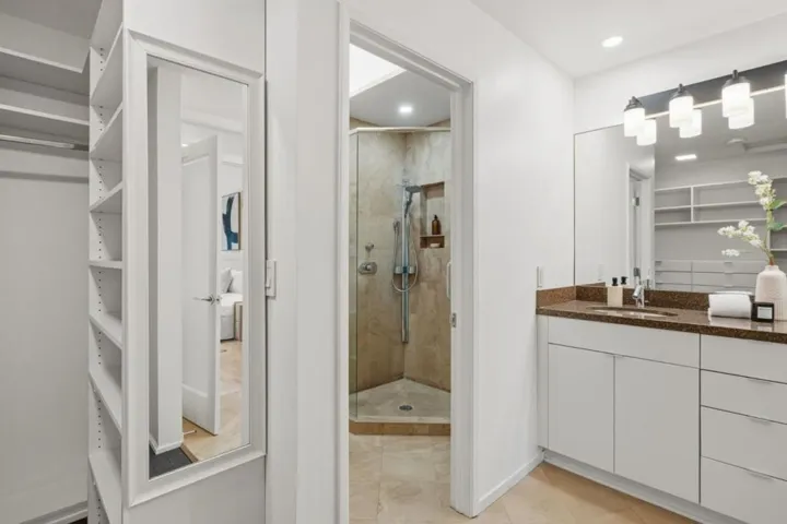 632 Sand Hill Circle, Menlo Park, California 94025