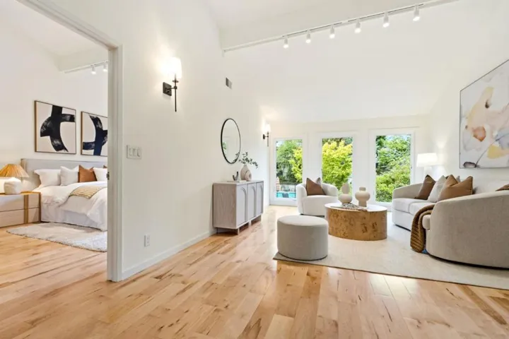 632 Sand Hill Circle, Menlo Park, California 94025