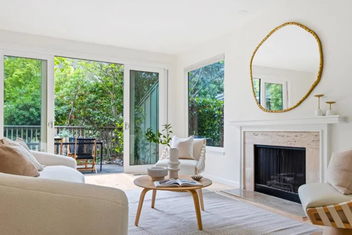 632 Sand Hill Circle, Menlo Park, California 94025