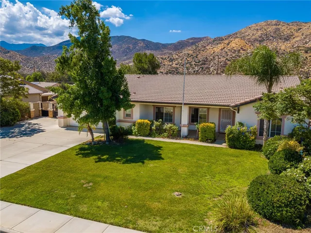 1484 Adam St, Banning, California 92220