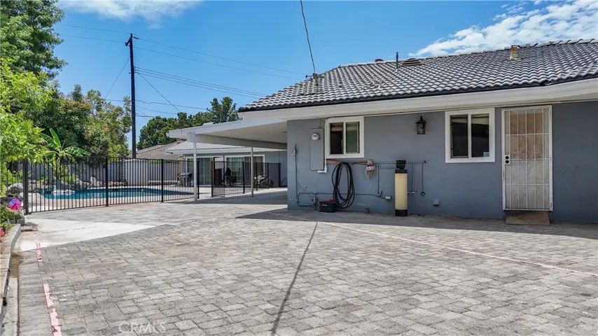 2550 W Rowland Avenue, Anaheim, California 92804