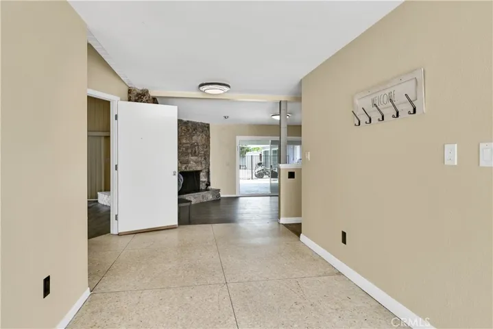 2550 W Rowland Avenue, Anaheim, California 92804