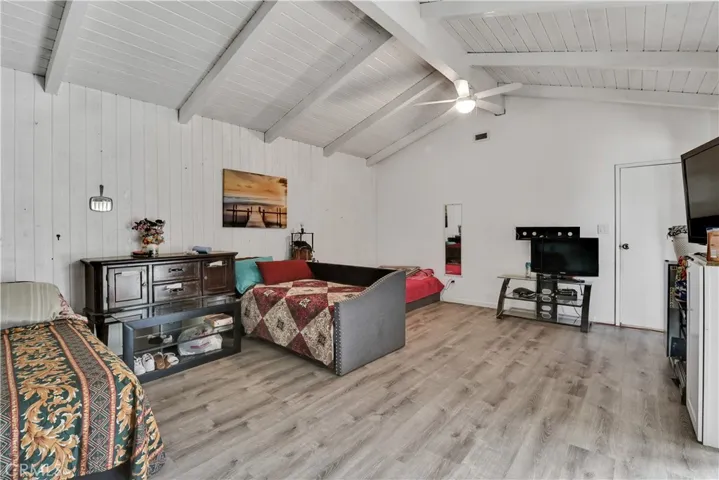 2550 W Rowland Avenue, Anaheim, California 92804