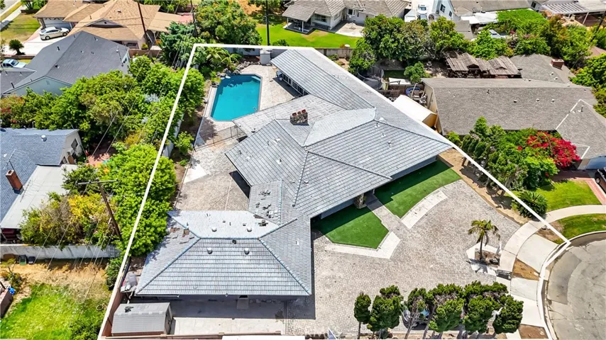 2550 W Rowland Avenue, Anaheim, California 92804