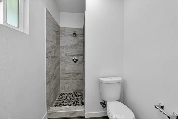2550 W Rowland Avenue, Anaheim, California 92804