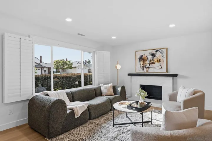 11293 Linares St, San Diego, California 92129