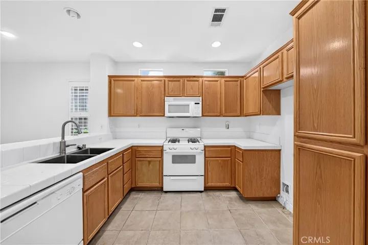 1300 Mcfadden Drive, Fullerton, California 92833