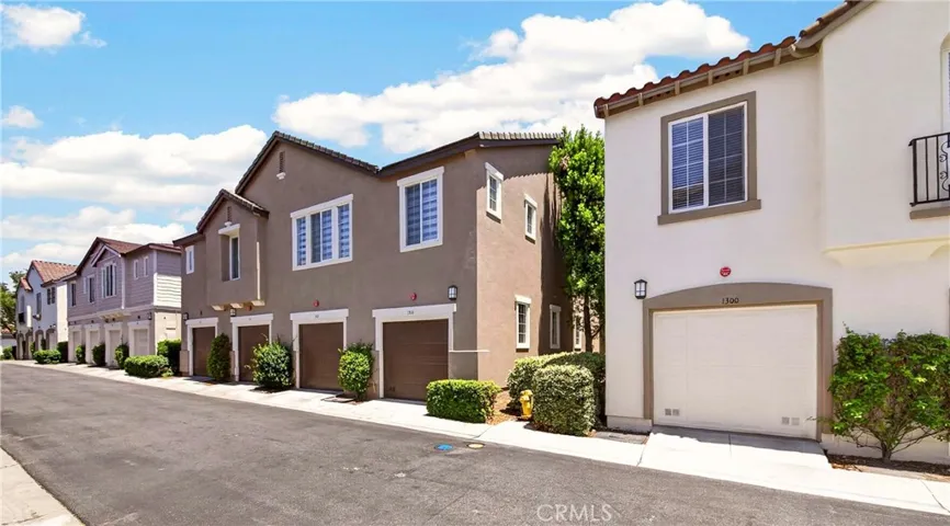 1300 Mcfadden Drive, Fullerton, California 92833