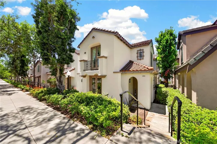 1300 Mcfadden Drive, Fullerton, California 92833