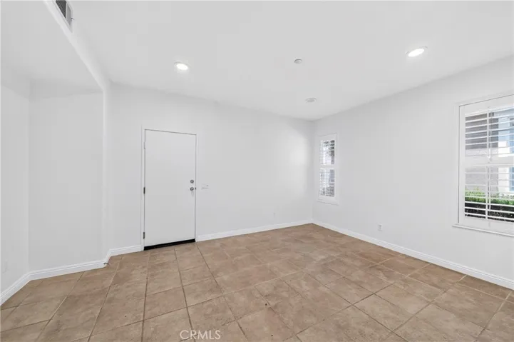 1300 Mcfadden Drive, Fullerton, California 92833