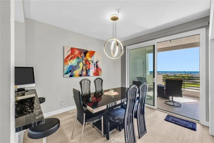 270 Cagney 207, Newport Beach, California 92663