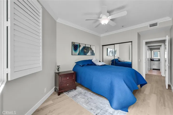 270 Cagney 207, Newport Beach, California 92663