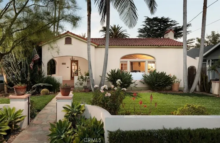 1825 N Ross, Santa Ana, California 92706