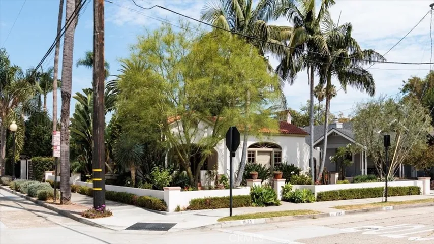 1825 N Ross, Santa Ana, California 92706