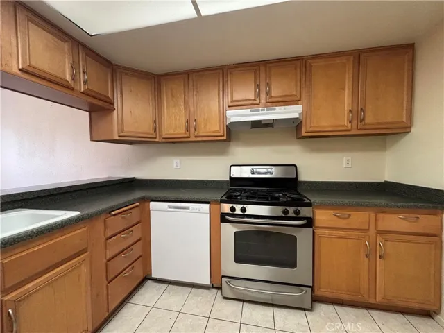 1991 Central Avenue, Highland, California 92346
