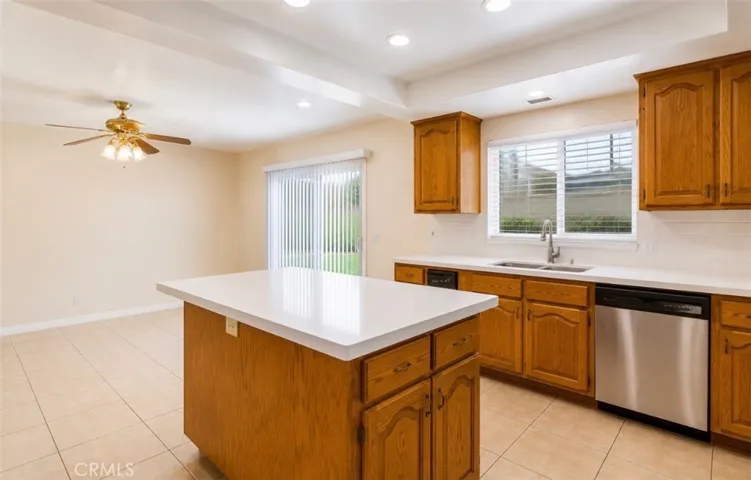 13445 Oak Mesa, Yucaipa, California 92399