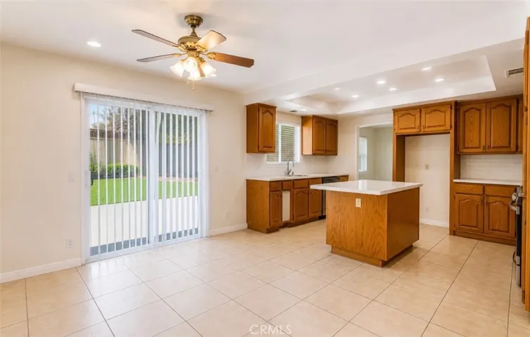13445 Oak Mesa, Yucaipa, California 92399
