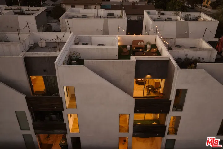 2204 Rosey Way, Los Angeles, California 90026