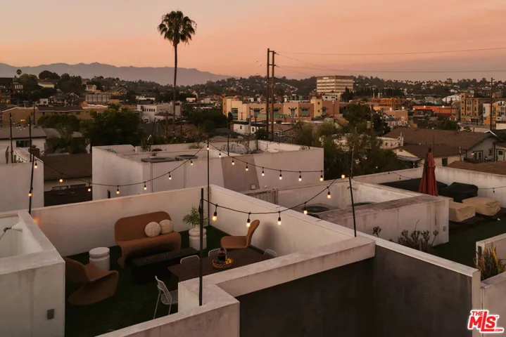 2204 Rosey Way, Los Angeles, California 90026