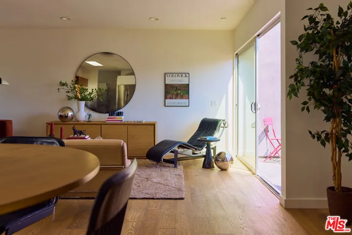 2204 Rosey Way, Los Angeles, California 90026