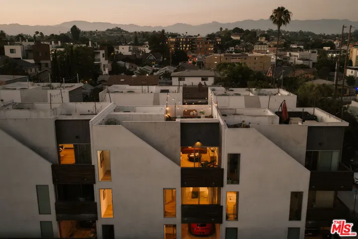 2204 Rosey Way, Los Angeles, California 90026
