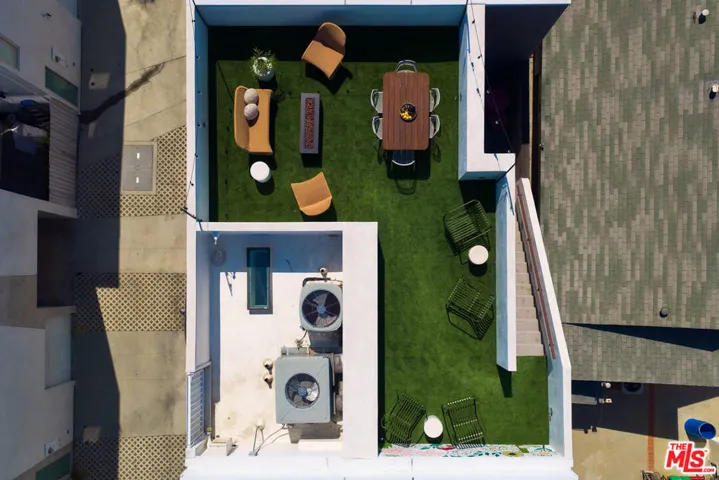 2204 Rosey Way, Los Angeles, California 90026