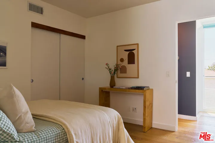 2204 Rosey Way, Los Angeles, California 90026