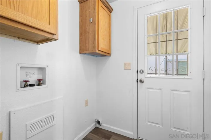 410 S 1st Street, El Cajon, California 92019