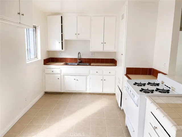 3411 W Orange 1, Anaheim, California 92804