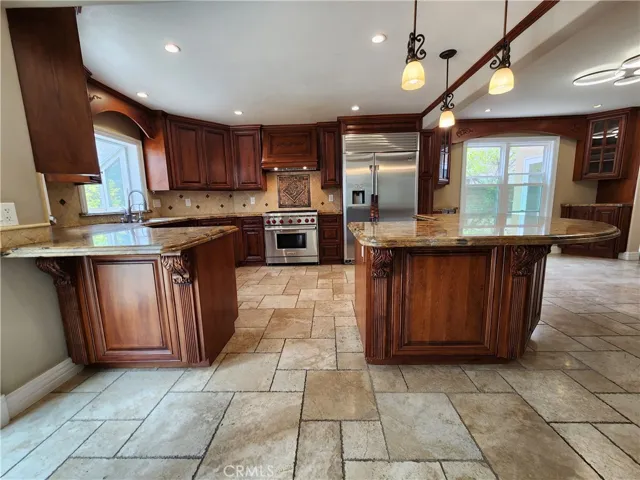 6573 E North View Drive, Anaheim Hills, California 92807