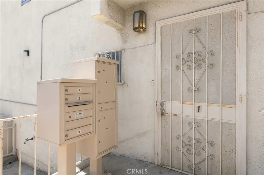 649 Alpine Street, Los Angeles, California 90012 — photo 4