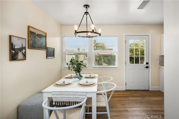 944 W Acacia Avenue, Orange, California 92868