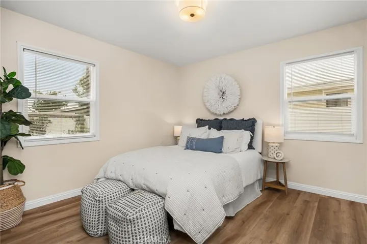 944 W Acacia Avenue, Orange, California 92868