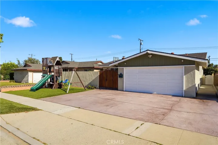 2346 W 234th W, Torrance, California 90501