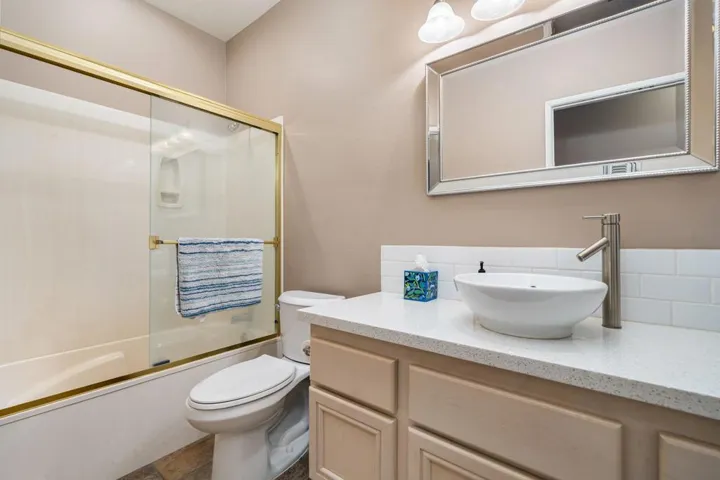 45371 Crystal Springs