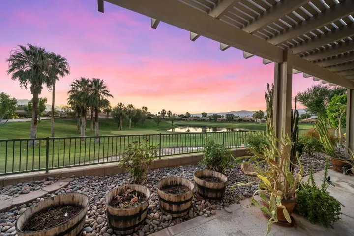 45371 Crystal Springs