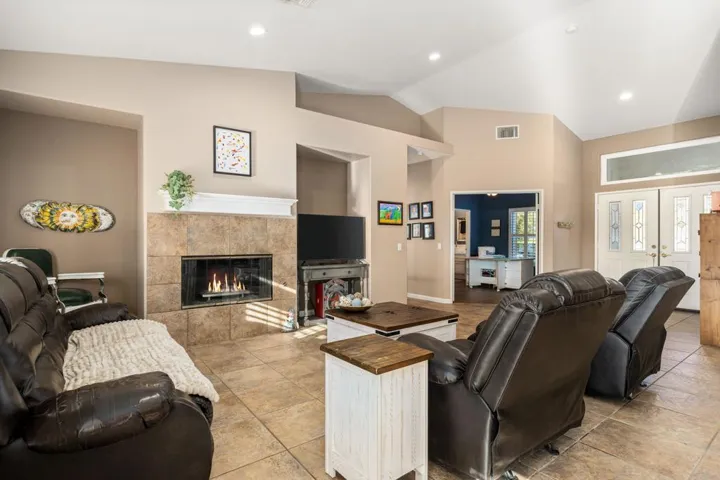 45371 Crystal Springs